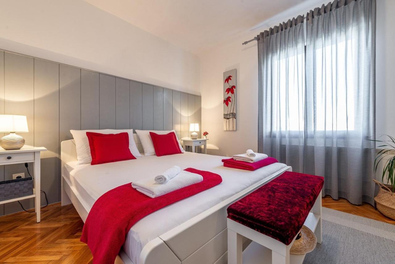 Apartment Bo&Dy With Private Pool Rogoznica  Exterior foto